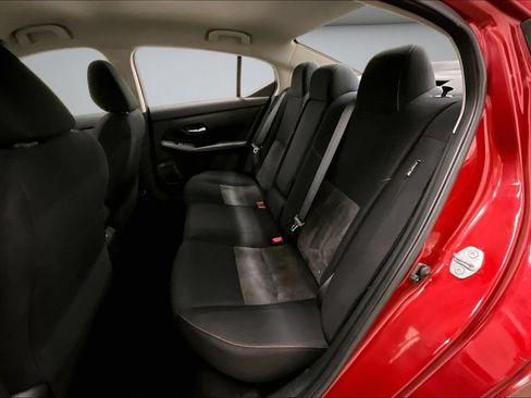 Used 2023 Nissan Sentra SR w/ Electronics Package FWD image 22