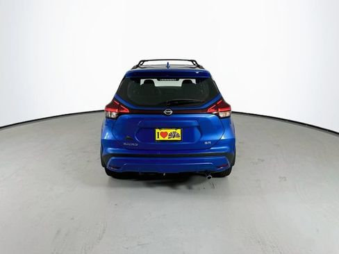 Used 2024 Nissan Kicks SR w/ Interior Electronics Package FWD image 8