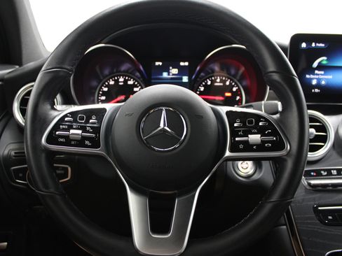 Used 2021 Mercedes-Benz GLC 300 image 30