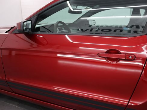 Used 2014 Ford Mustang Shelby GT500 w/ Equipment Group 821A image 33