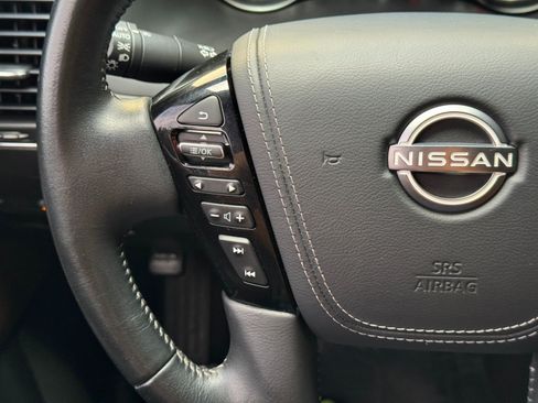 Used 2022 Nissan Armada Platinum RWD image 22