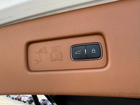 Used 2020 Lincoln Aviator Black Label Grand Touring w/ Class IV Trailer Tow Package image 43