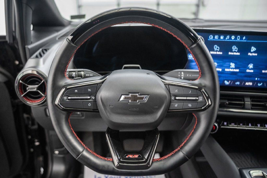 Used 2024 Chevrolet Equinox EV RS AWD/4WD image 30