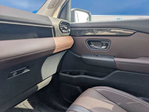 Used 2023 Honda Pilot Elite image 30