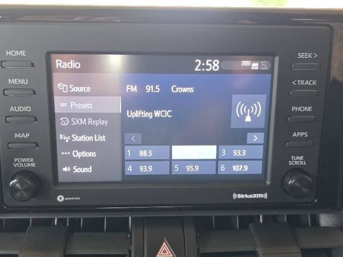 Used 2020 Toyota RAV4 LE w/ Carpet Mat Package FWD image 22