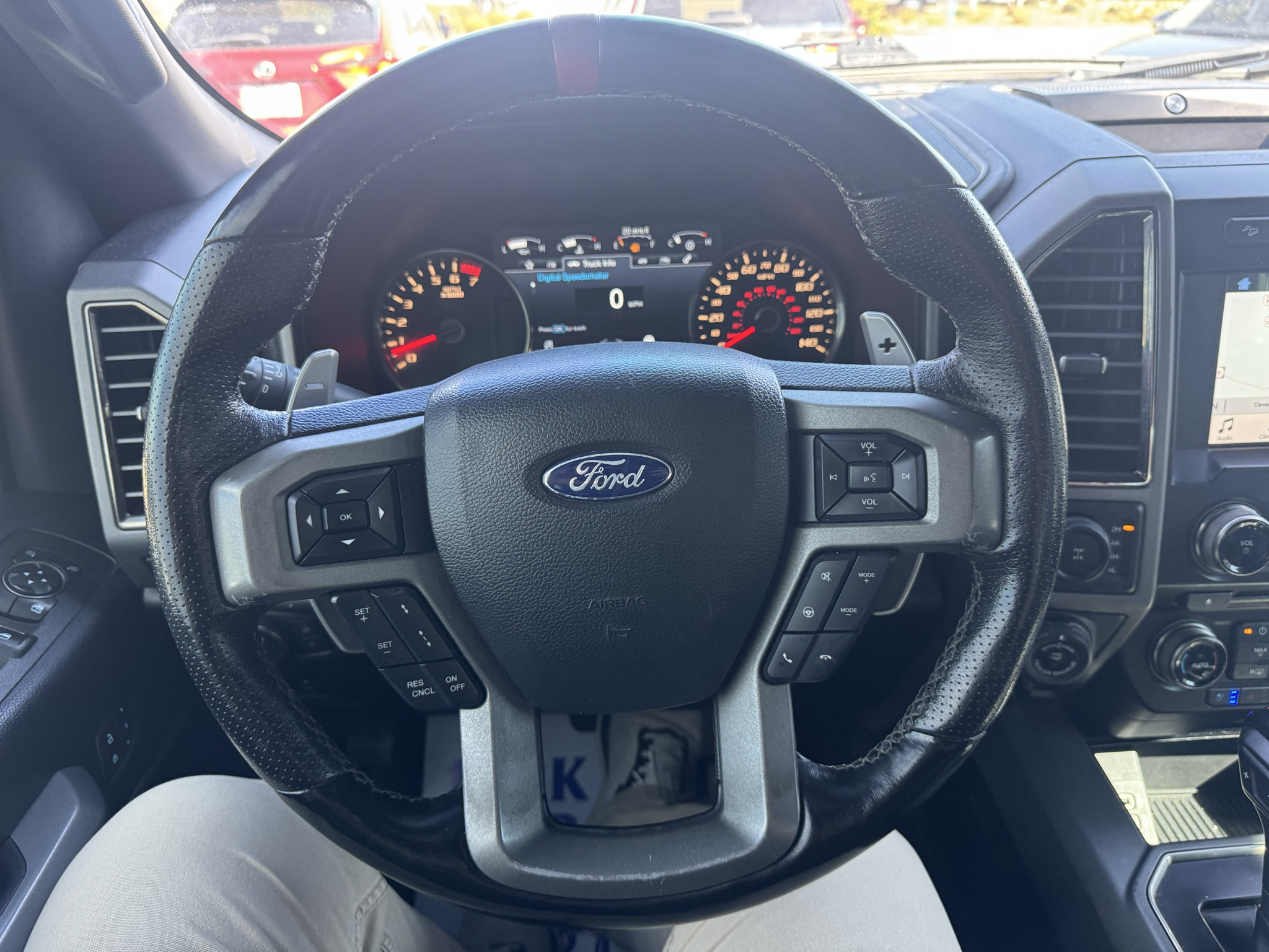 Used 2018 Ford F150 Raptor w/ Equipment Group 802A Luxury AWD/4WD image 26