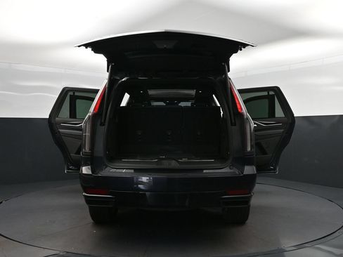 Used 2022 Cadillac Escalade Sport w/ Touring Package AWD/4WD image 51