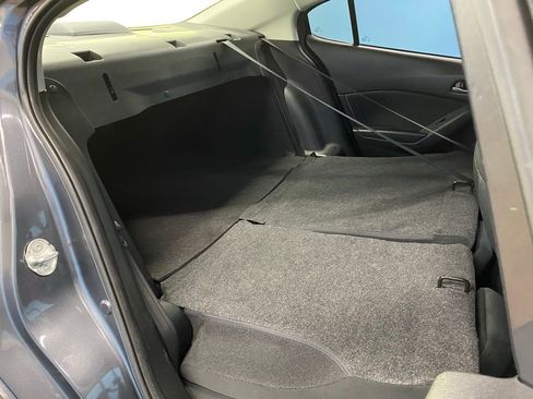 Used 2015 MAZDA MAZDA3 i Touring w/ Technology Package image 43