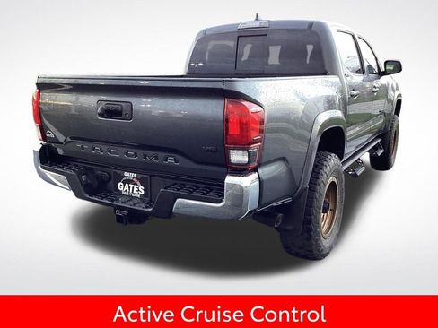 Used 2023 Toyota Tacoma SR5 RWD image 11