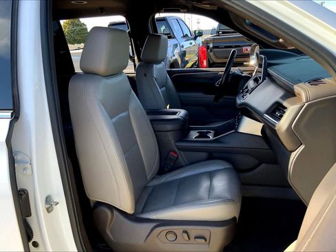 Used 2021 Chevrolet Tahoe LT image 8