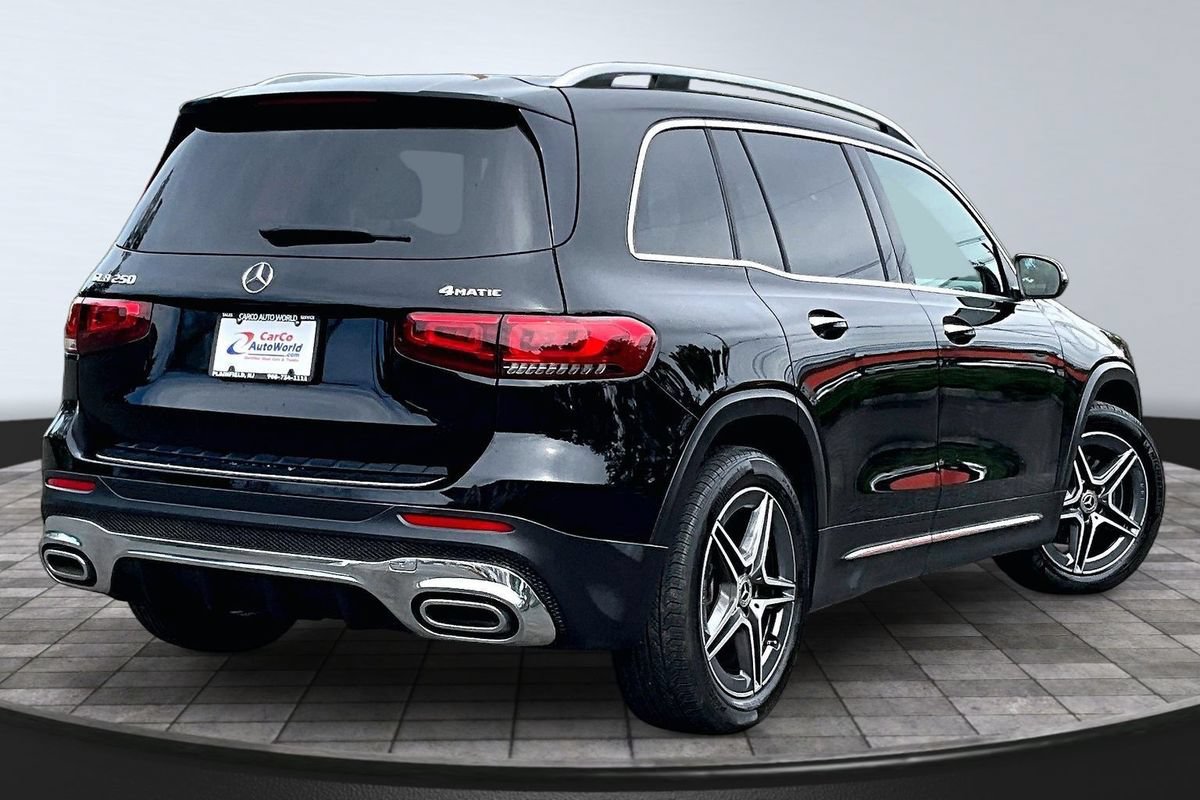 Used 2020 Mercedes-Benz GLB 250 4MATIC image 5