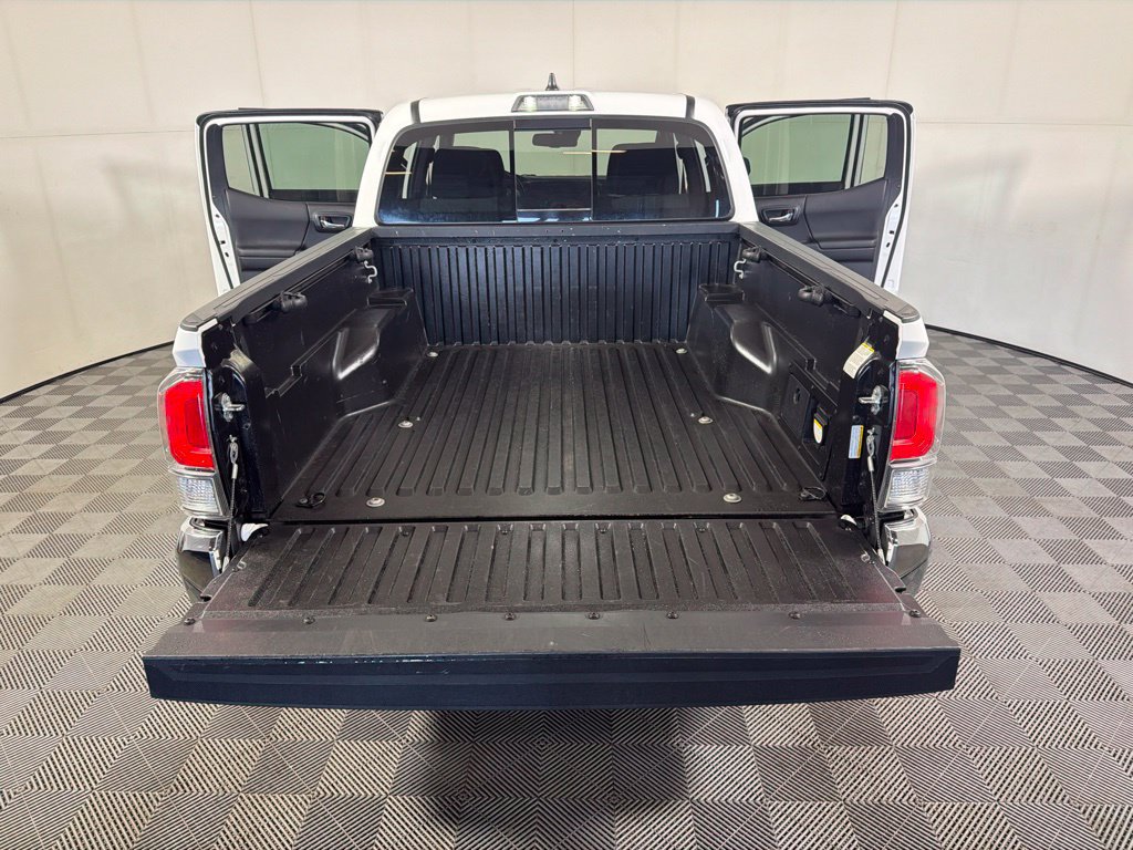 Used 2023 Toyota Tacoma TRD Off-Road AWD/4WD image 22