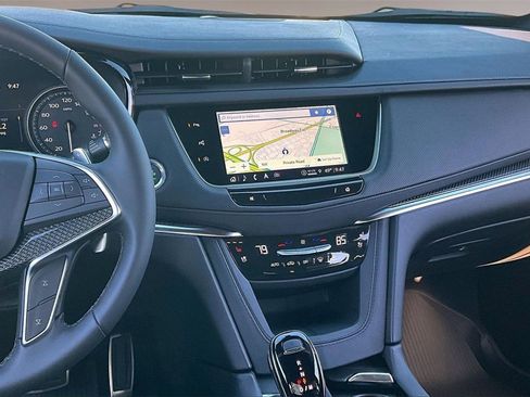 New 2026 Cadillac XT5 Sportv w/ LPO, Floor Liner Package image 7