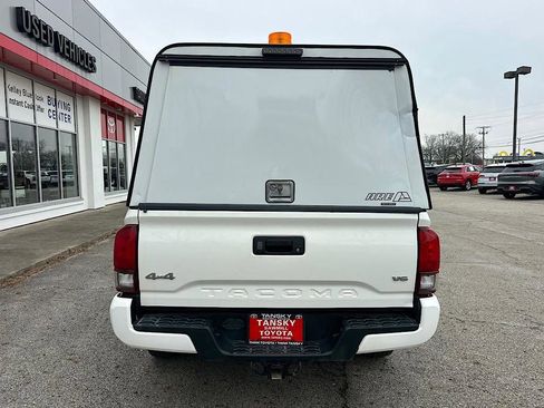 Certified 2021 Toyota Tacoma SR image 4