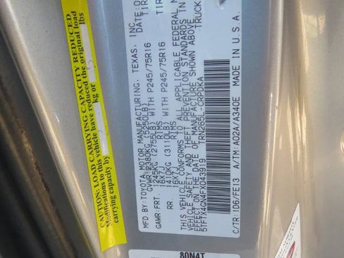 Used 2015 Toyota Tacoma PreRunner w/ Convenience Package RWD image 25