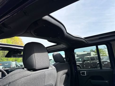 New 2026 Jeep Wrangler Willys AWD/4WD image 17