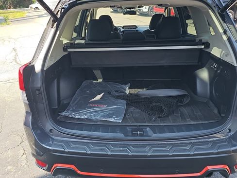 Used 2022 Subaru Forester Sport image 9