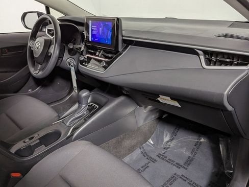 Certified 2025 Toyota Corolla LE image 19