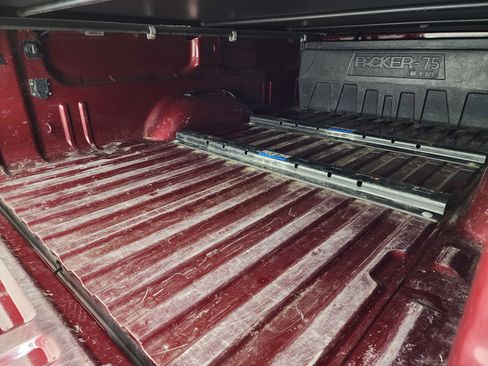 Used 2015 GMC Sierra 3500 SLT w/ Snow Plow Prep Package image 5