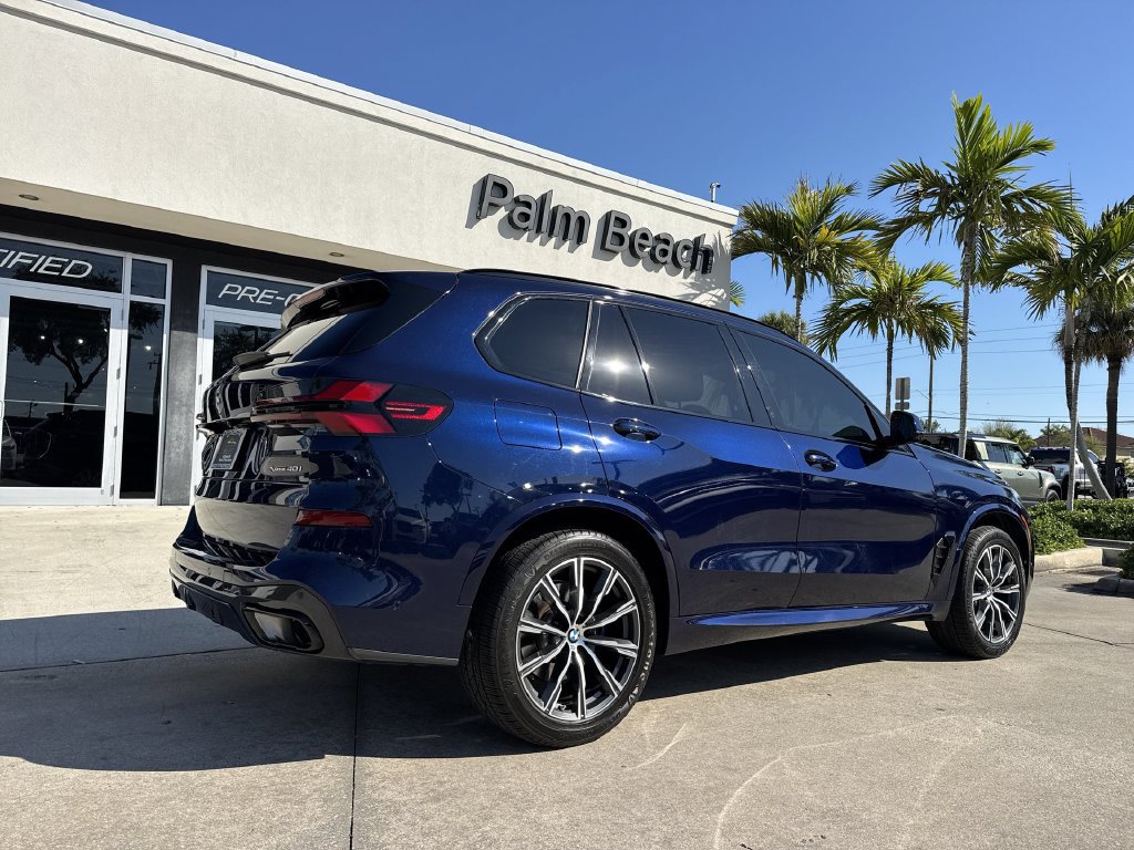 Used 2024 BMW X5 xDrive40i w/ M Sport Package AWD/4WD image 24