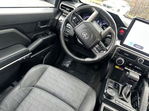 Used 2025 Toyota 4Runner TRD Off-Road Premium w/ Tow Technology Package image 20