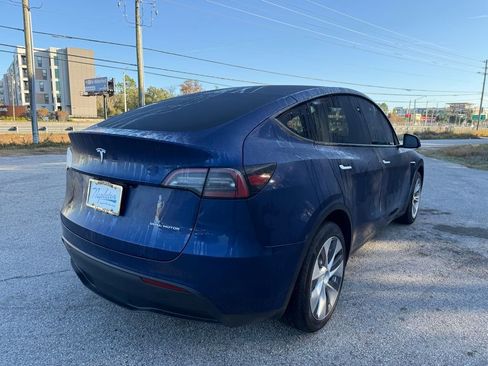 Used 2023 Tesla Model Y Long Range image 5