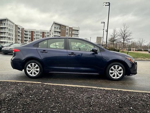 Used 2020 Toyota Corolla LE image 14