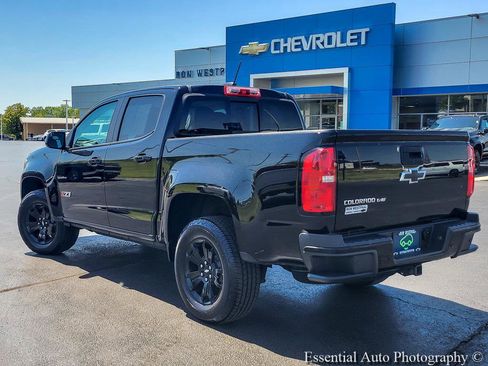Certified 2019 Chevrolet Colorado Z71 w/ Z71 Midnight Edition AWD/4WD image 9