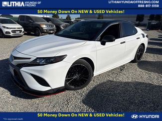 Used 2019 Toyota Camry SE w/ Carpet Mat Package FWD video 1