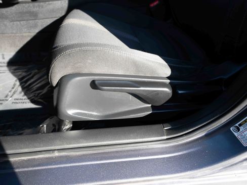 Used 2017 Honda Civic EX-T image 12