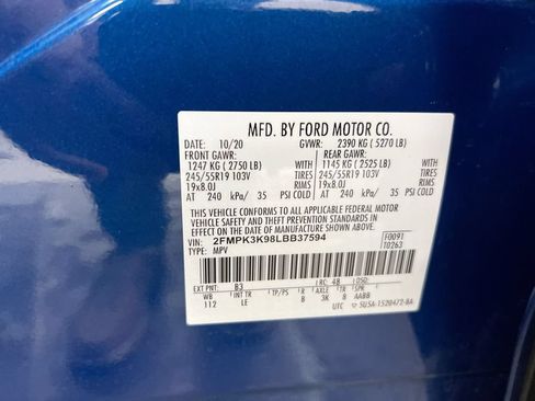 Used 2020 Ford Edge Titanium w/ Cargo Accessory Package FWD image 27