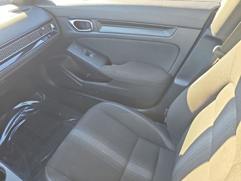 Used 2022 Honda Civic Sport image 14