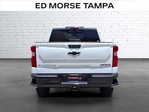 Used 2025 Chevrolet Silverado 1500 ZR2 w/ Technology Package AWD/4WD image 4