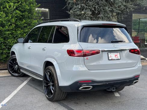 Used 2024 Mercedes-Benz GLS 580 4MATIC image 19