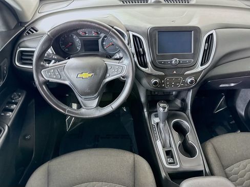 Used 2018 Chevrolet Equinox LT AWD/4WD image 3