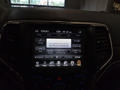 Used 2017 Jeep Grand Cherokee Limited w/ Trailer Tow Group IV AWD/4WD image 14