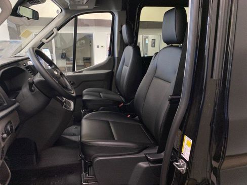 New 2026 Ford Transit 250 148 Medium Roof Extended AWD w/ Exterior Upgrade Package image 15