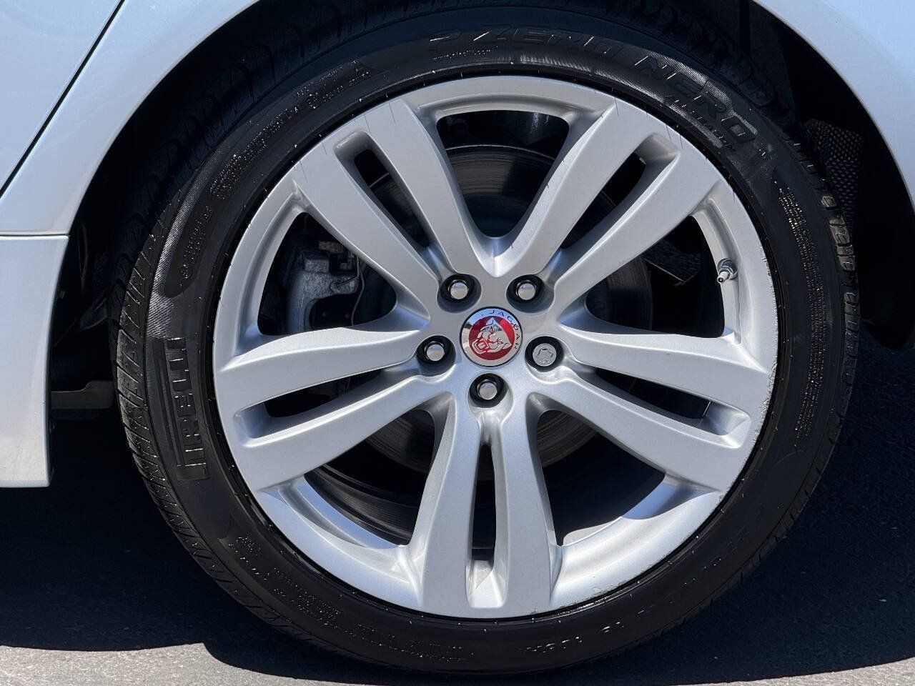 Used 2014 Jaguar XJ L Portfolio AWD/4WD image 18