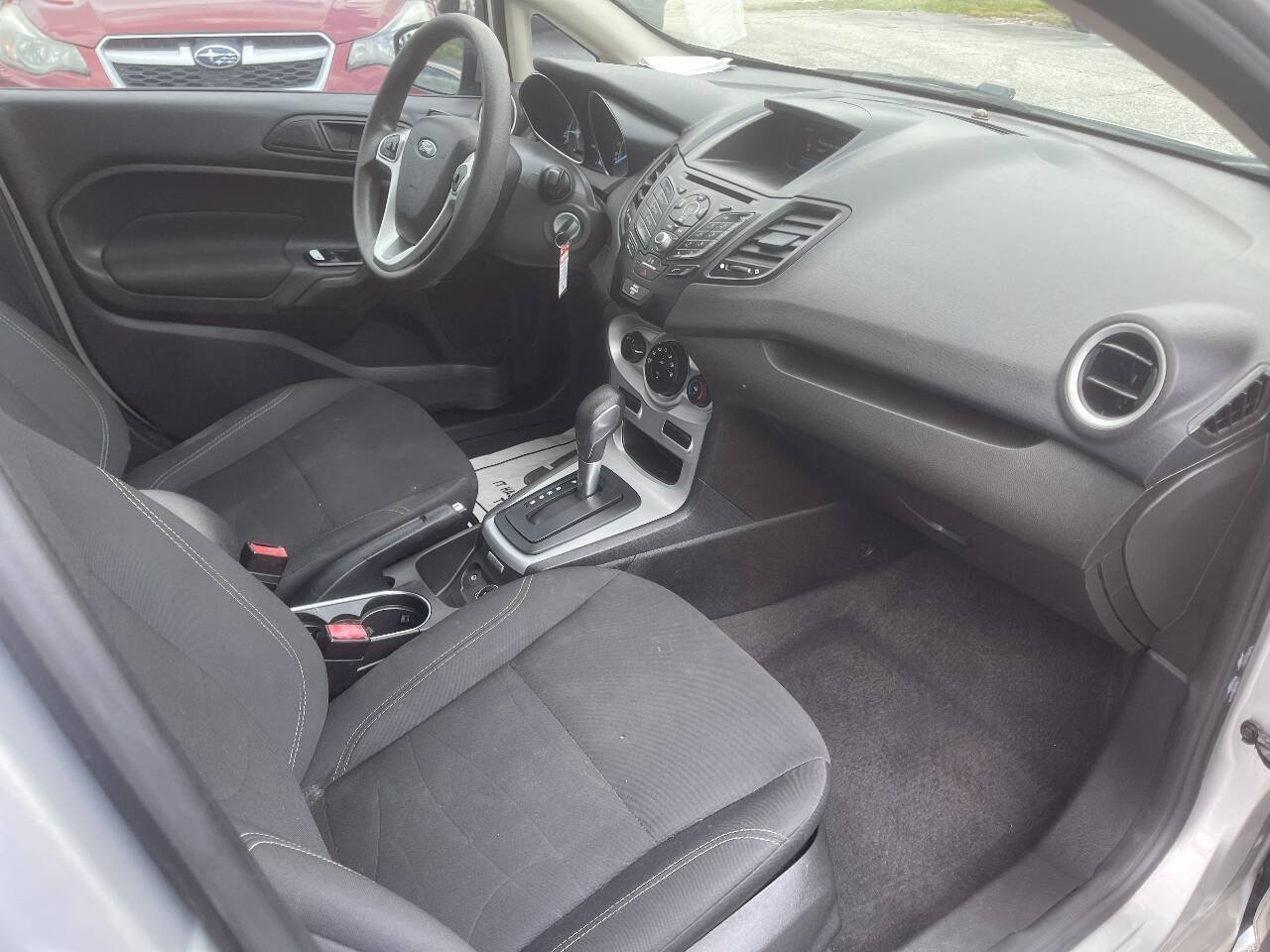 Used 2019 Ford Fiesta SE FWD image 20
