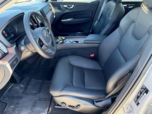 Certified 2023 Volvo XC60 B5 Plus w/ Climate Package image 26
