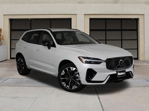 New 2026 Volvo XC60 T8 Plus w/ Climate Package image 19