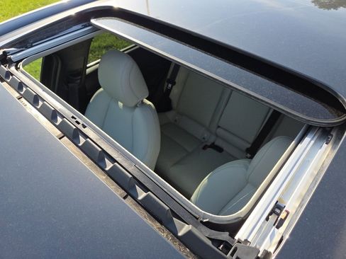 Certified 2025 MAZDA CX-30 AWD 2.5 S w/ Premium Package image 3