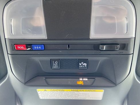 Used 2023 Subaru Impreza 2.0i Sport image 29