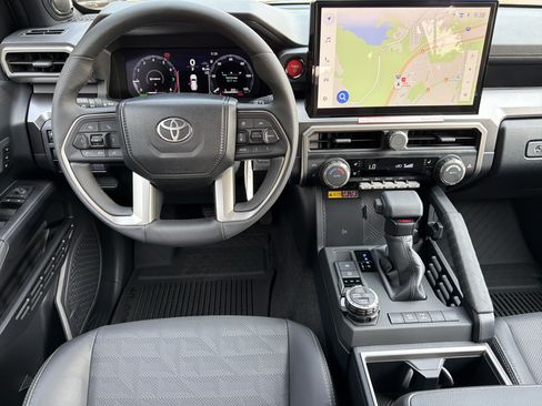 Used 2026 Toyota 4Runner TRD Off-Road Premium AWD/4WD image 23
