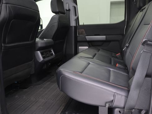 Used 2024 Ford F350 Lariat w/ Lariat Ultimate Package AWD/4WD image 37