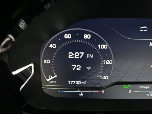 Used 2024 GMC Yukon Denali Ultimate AWD/4WD image 29