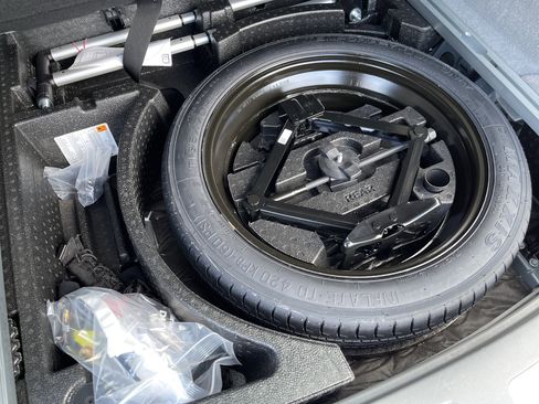 Certified 2025 Cadillac XT5 Premium Luxury image 45