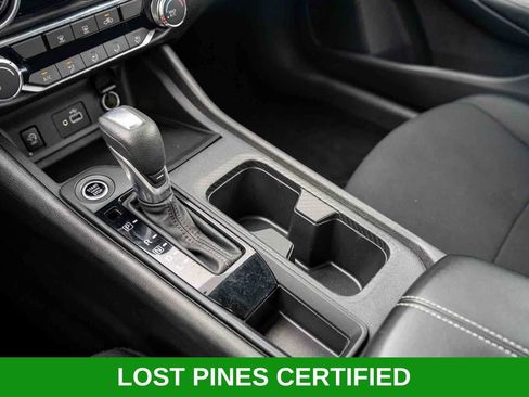 Used 2024 Nissan Sentra S FWD image 21