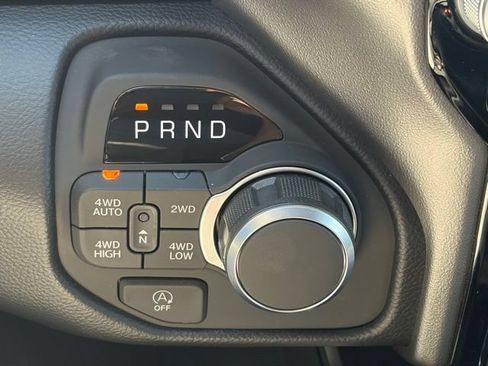 New 2026 RAM 1500 4x4 Crew Cab image 20