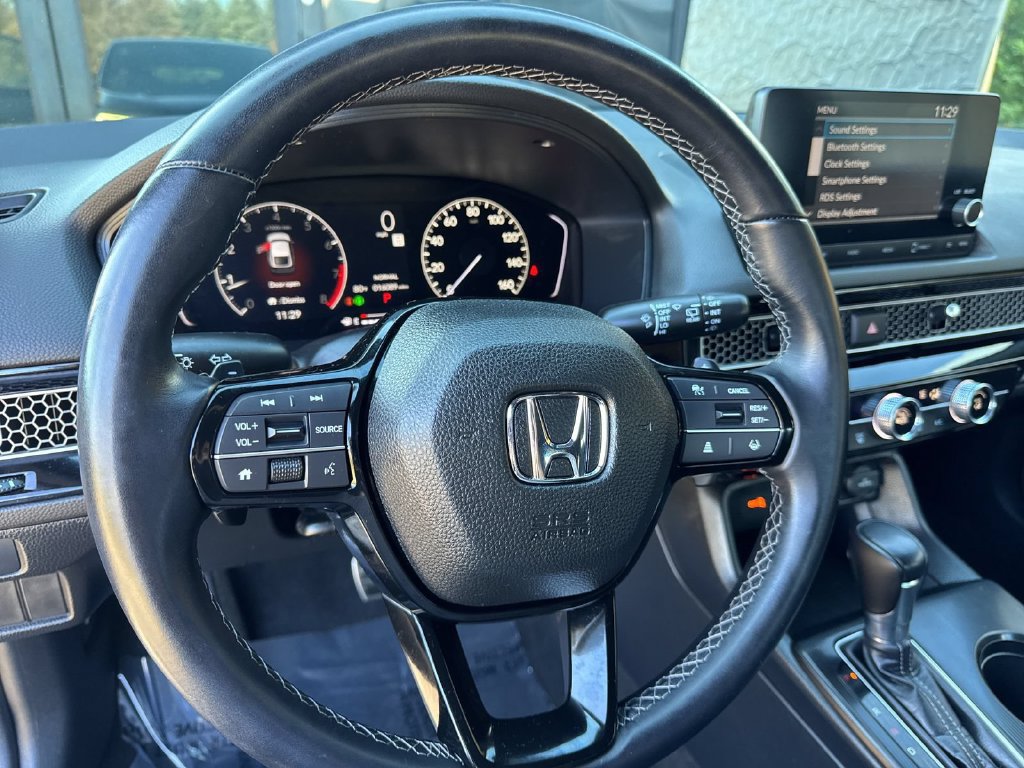 Used 2023 Honda Civic Sport image 14